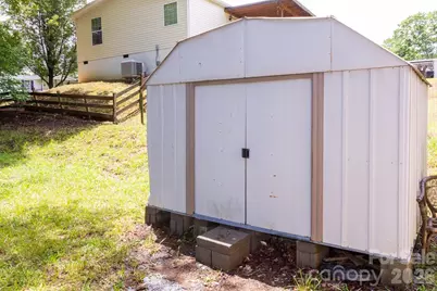 22 Hazelwood Road, Asheville, NC 28806 - Photo 24