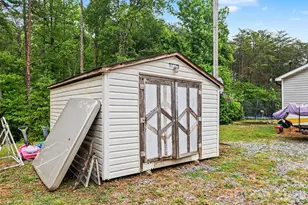 307 Will Hall Rd, Kings Mountain, NC 28086 - Photo 24