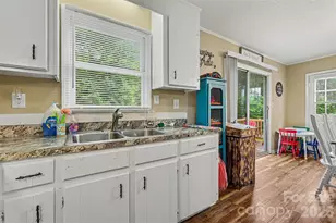 307 Will Hall Rd, Kings Mountain, NC 28086 - Photo 10