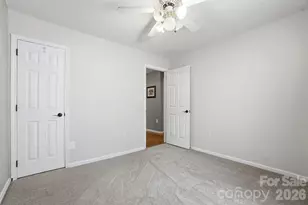 6000 Carriage Oaks Dr, Charlotte, NC 28262 - Photo 32