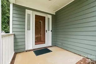 6000 Carriage Oaks Dr, Charlotte, NC 28262 - Photo 4