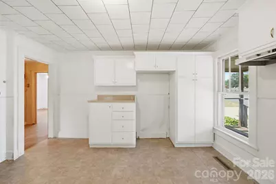 2308 11th Avenue NE, Hickory, NC 28601 - Photo 22