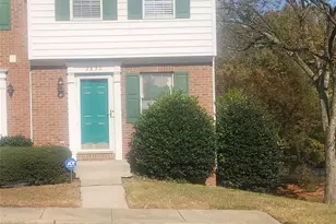 2830 Hosta Dr, Charlotte, NC 28269 - Photo 12