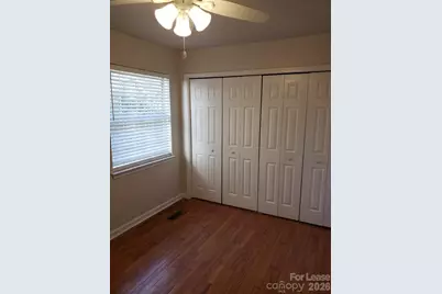 2830 Hosta Drive, Charlotte, NC 28269 - Photo 6