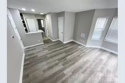 415 W 10th Street #1B, Charlotte, NC 28202 - Photo 4
