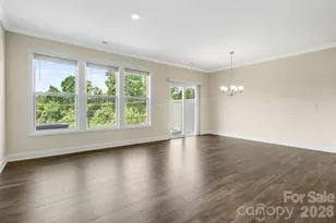 124 Creekview Rd, Hendersonville, NC 28791 - Photo 6