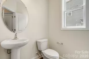 124 Creekview Rd, Hendersonville, NC 28791 - Photo 10