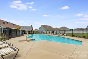 124 Creekview Rd, Hendersonville, NC 28791 - Photo 22