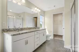 124 Creekview Rd, Hendersonville, NC 28791 - Photo 8