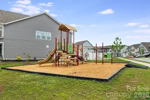 124 Creekview Rd, Hendersonville, NC 28791 - Photo 20