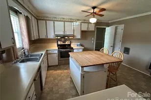 419 E Pigg St, Pageland, SC 29728 - Photo 10