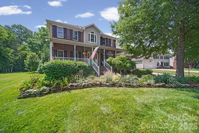8513 Middleton Circle, Harrisburg, NC 28075 - Photo 2