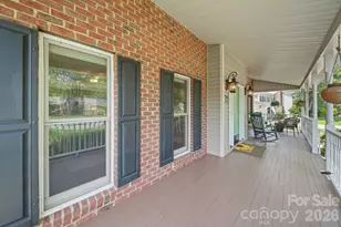 8513 Middleton Cir, Harrisburg, NC 28075 - Photo 6