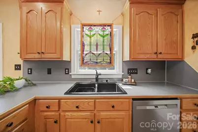 8513 Middleton Circle, Harrisburg, NC 28075 - Photo 14