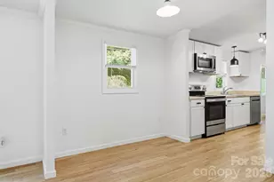 118 Heather Dr, Asheville, NC 28806 - Photo 14
