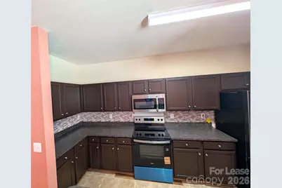 4283 Glenlea Commons Drive, Charlotte, NC 28216 - Photo 4