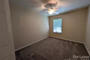 4283 Glenlea Commons Dr, Charlotte, NC 28216 - Photo 20