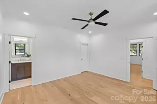 2425 Lola Ave, Charlotte, NC 28205 - Photo 42