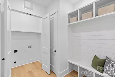 2425 Lola Avenue, Charlotte, NC 28205 - Photo 12