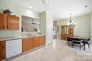 12209 Woodbend Dr, Matthews, NC 28105 - Photo 6