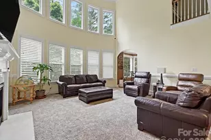 7513 Meadowgate Ln, Waxhaw, NC 28173 - Photo 10