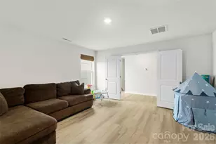 196 Brentwood Dr, Statesville, NC 28625 - Photo 28