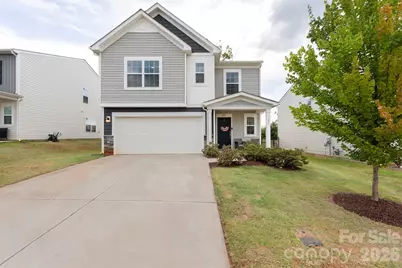 196 Brentwood Drive, Statesville, NC 28625 - Photo 2