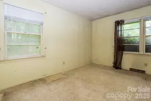 1225 Moss Rd, Rutherfordton, NC 28139 - Photo 14