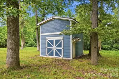 6308 Covecreek Drive, Charlotte, NC 28215 - Photo 30