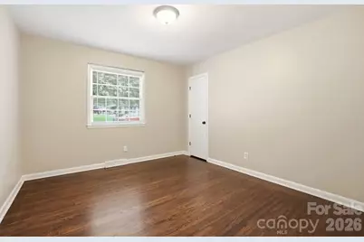 6308 Covecreek Drive, Charlotte, NC 28215 - Photo 26