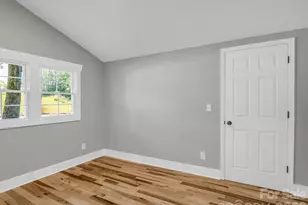 5923 N Hwy 14 None, Landrum, SC 29356 - Photo 14