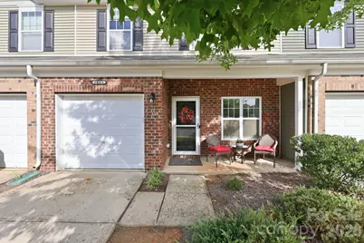 8413 Summerford Drive, Charlotte, NC 28269 - Photo 2