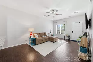 8413 Summerford Dr, Charlotte, NC 28269 - Photo 6
