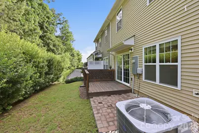 8413 Summerford Drive, Charlotte, NC 28269 - Photo 32