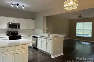 6613 Rothchild Dr, Charlotte, NC 28270 - Photo 6