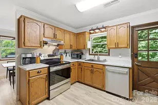 182 Saw Branch Rd, Candler, NC 28715 - Photo 6