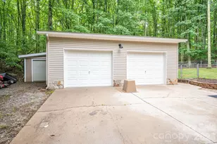 5043 Pebble Stone Rd, Maiden, NC 28650 - Photo 2