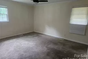 218 Hall St, Salisbury, NC 28144 - Photo 10