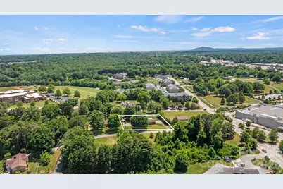 226 28th Avenue Place NE, Hickory, NC 28601 - Photo 36