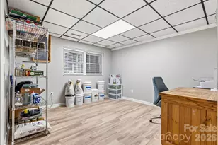 226 28th Ave Pl NE, Hickory, NC 28601 - Photo 28