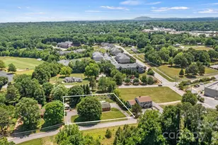 226 28th Ave Pl NE, Hickory, NC 28601 - Photo 34