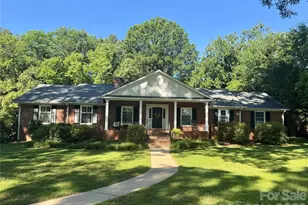 1859 Selma St, Rock Hill, SC 29732 - Photo 2