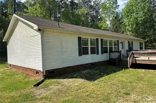 2410 Annwood Ct, Newton, NC 28658 - Photo 2