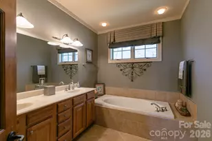47 Creekside Wy, Burnsville, NC 28714 - Photo 24