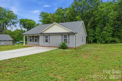 3221 Roberta Road, Concord, NC 28027 - Photo 2