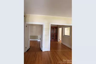 242 E Broad Street, Statesville, NC 28677 - Photo 4