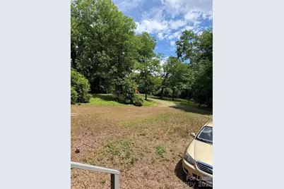 242 E Broad Street, Statesville, NC 28677 - Photo 18