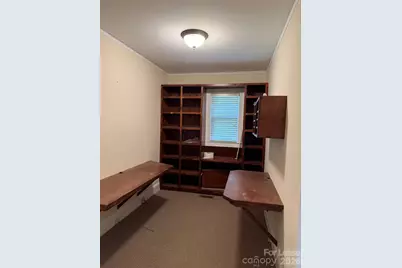 242 E Broad Street, Statesville, NC 28677 - Photo 12