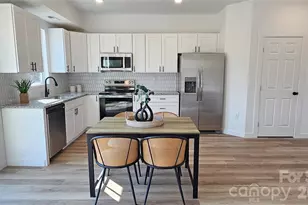 2910 21st St Ln NE, Hickory, NC 28601 - Photo 6