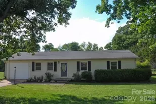 109 Oxford St, Shelby, NC 28152 - Photo 2
